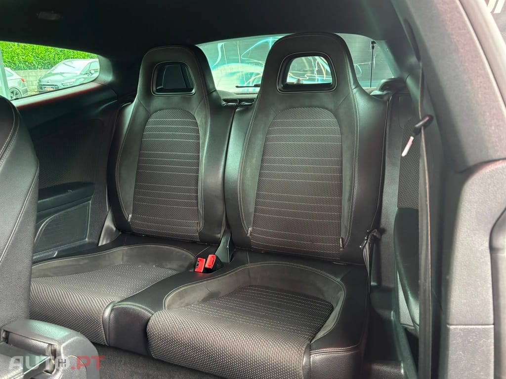 Volkswagen Scirocco 2.0 TDi Sport