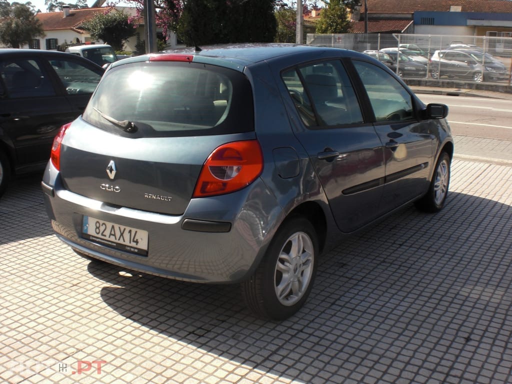 Renault Clio 1.2 16V Confort