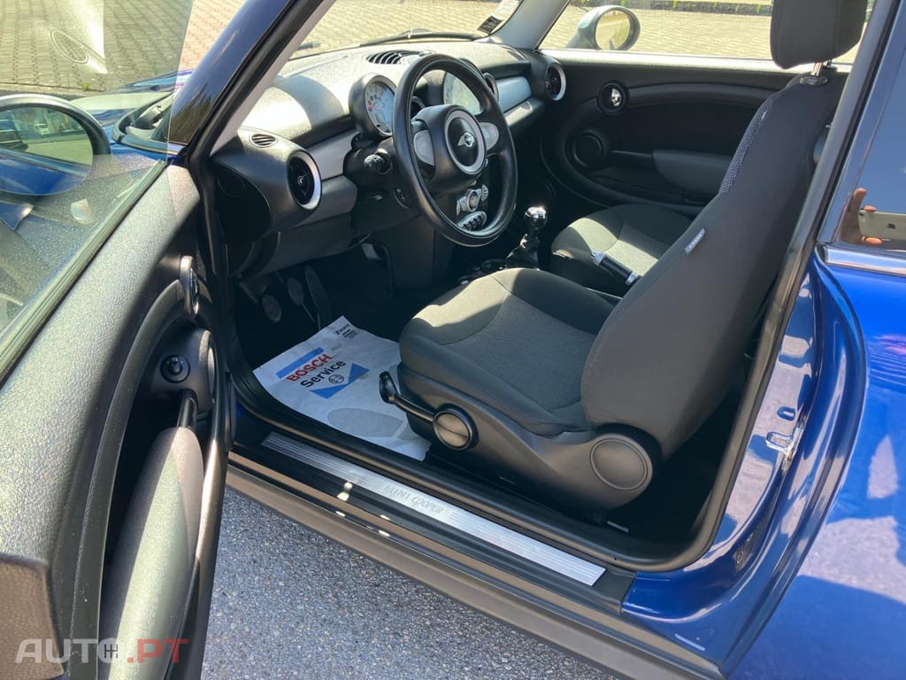 MINI Cooper Cooper