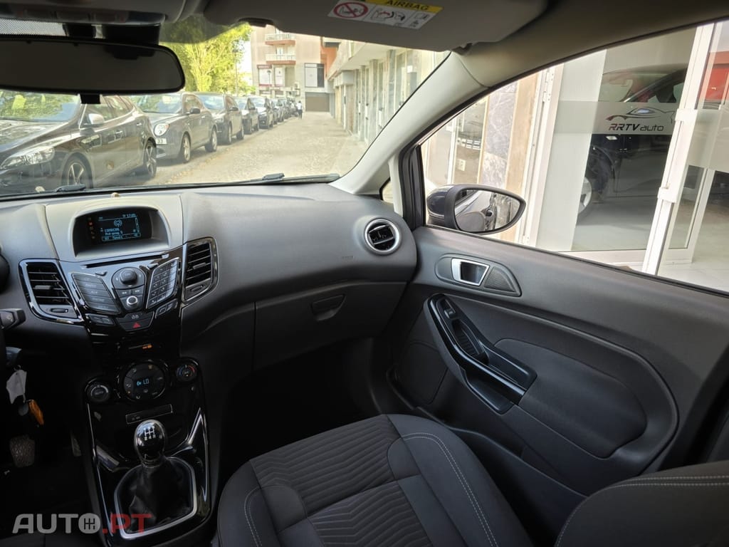 Ford Fiesta 1.0 T EcoBoost Titanium