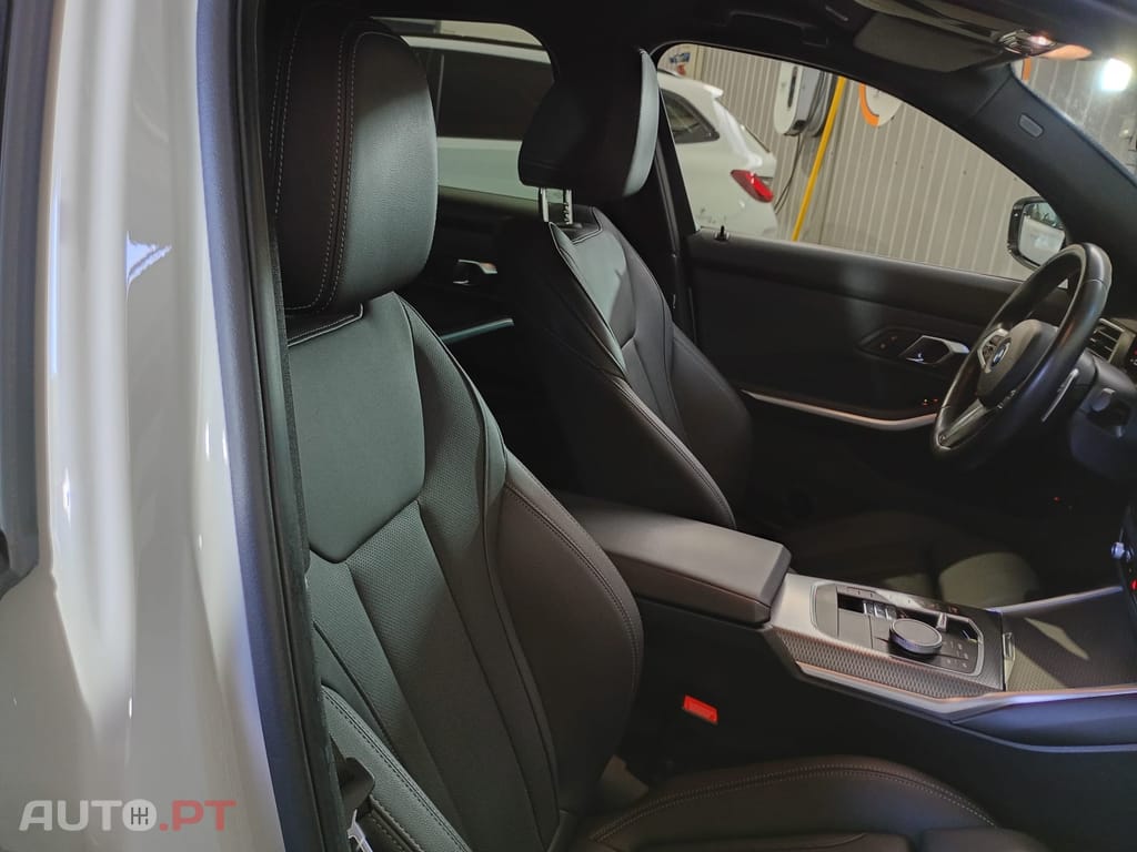 BMW 320 Touring Pack M