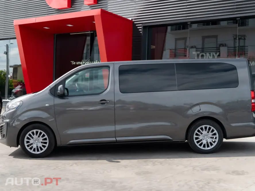 Peugeot Traveller 1.5 BlueHDi L2H1 Active Standard