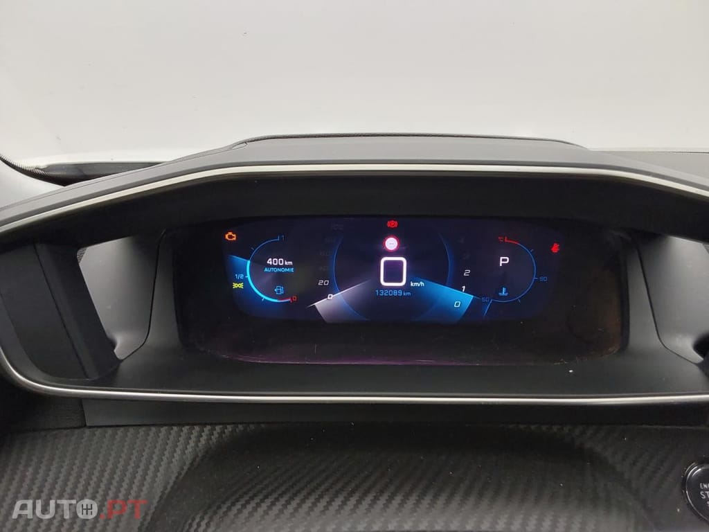 Peugeot 2008 1.5 BlueHDi Allure Pack EAT8