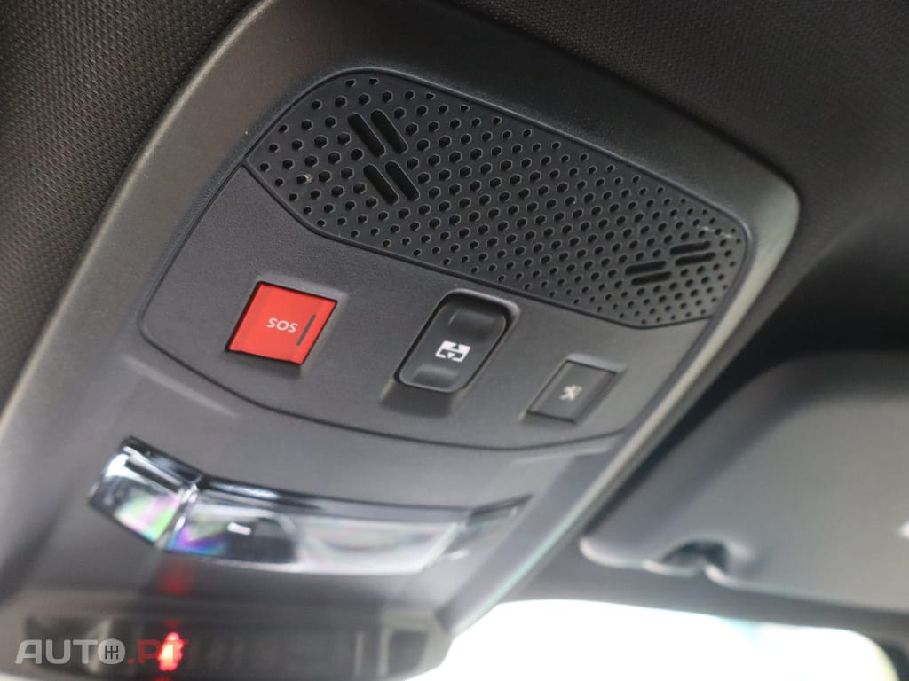 Peugeot 2008 1.5 BlueHDi GT EAT8