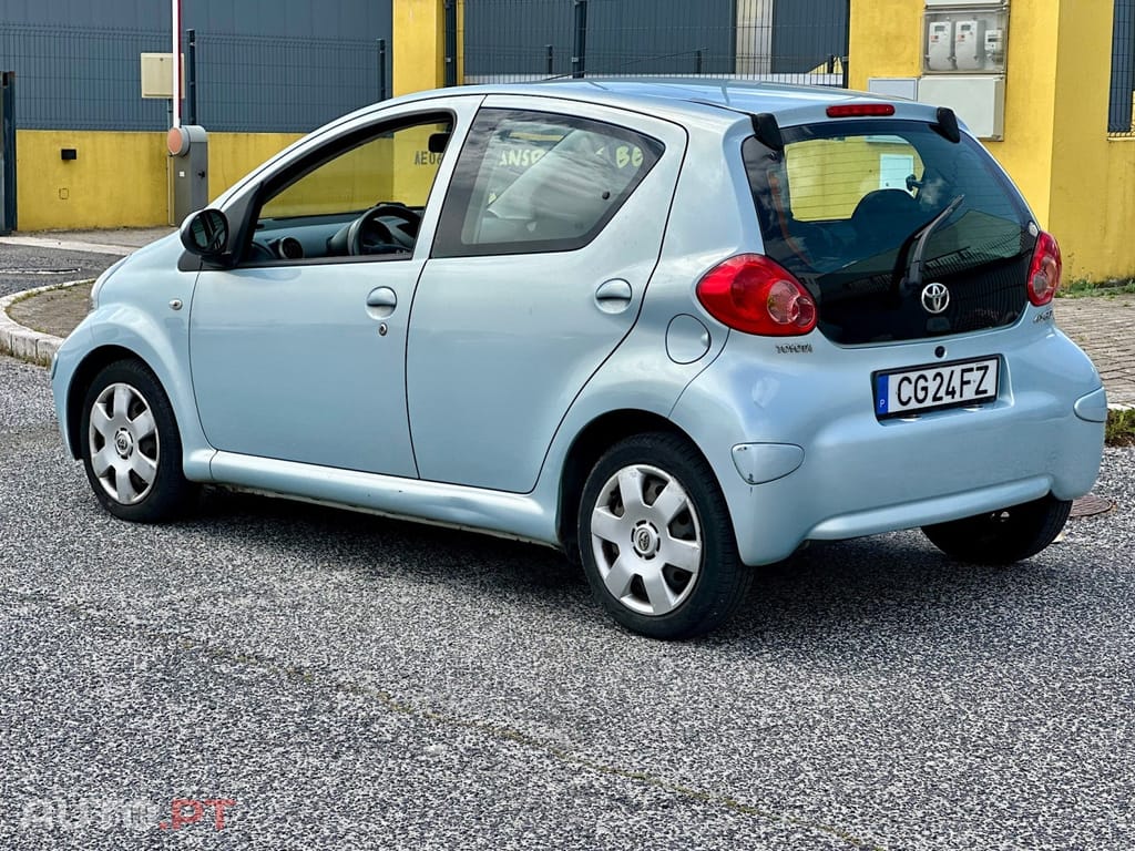 Toyota Aygo 1.0 + AC