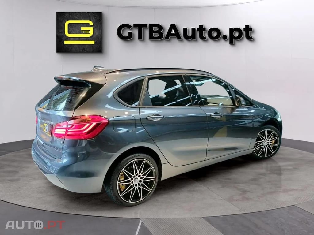 BMW 225 iPerformance  xDrive 