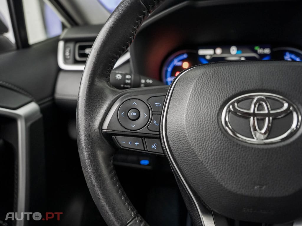 Toyota RAV4 2.5 HDF Comfort