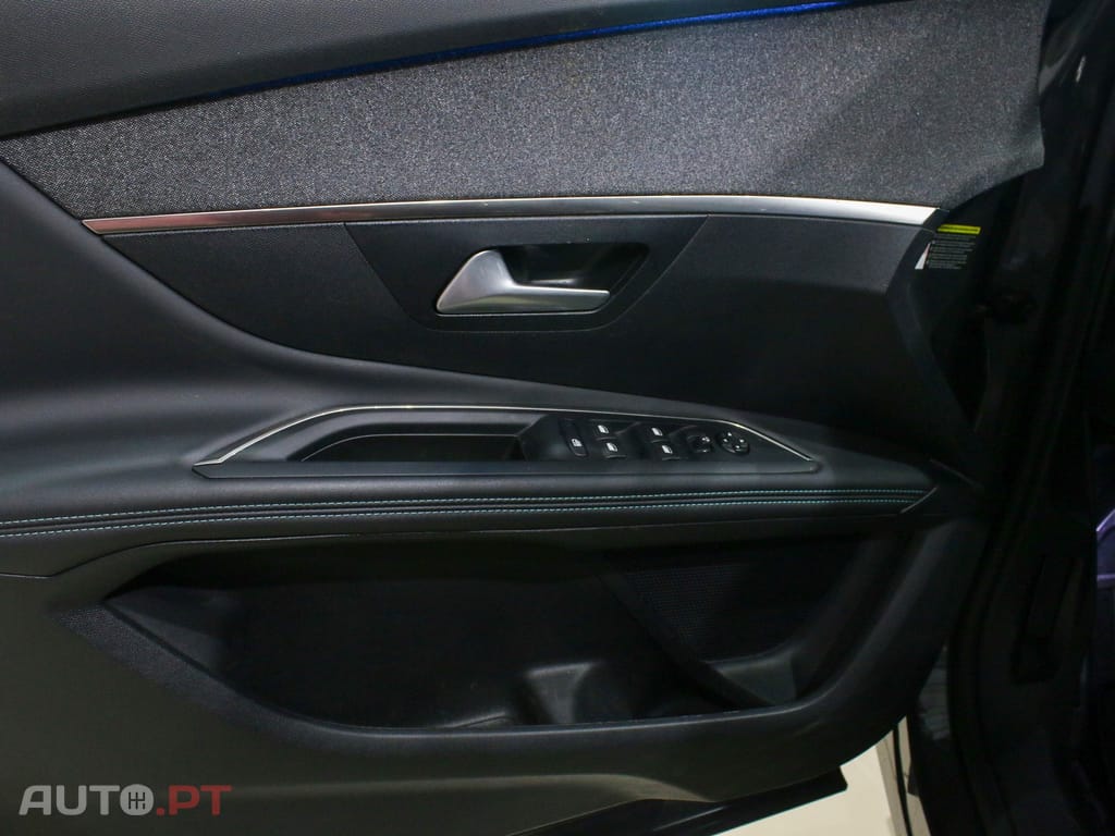 Peugeot 3008 1.2 PureTech Allure