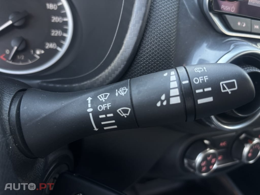 Nissan Juke 1.0 DIG-T N-Connecta NAV.