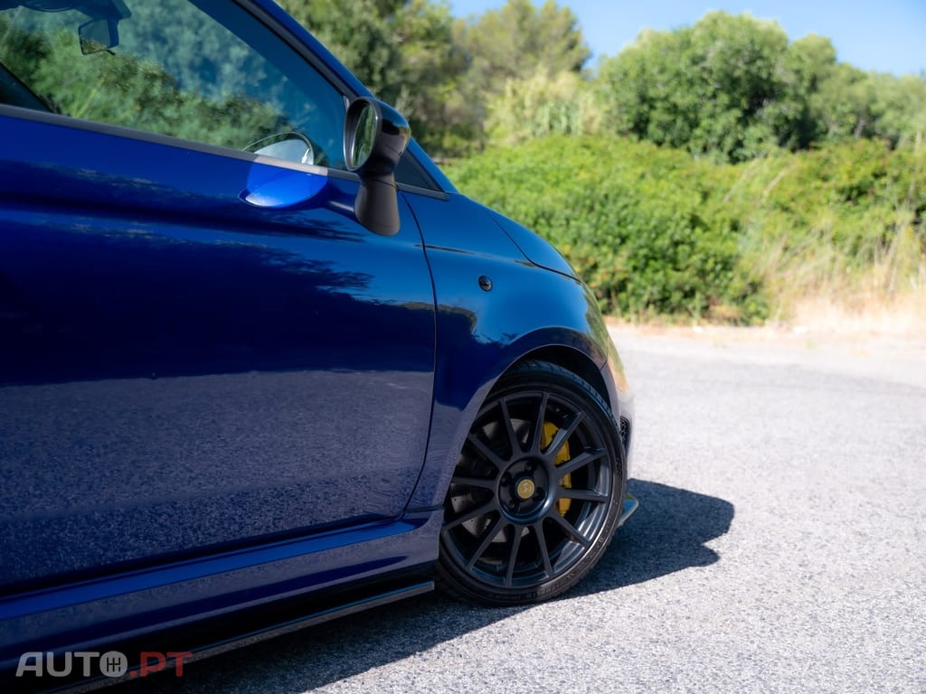 Abarth 595C Competizione