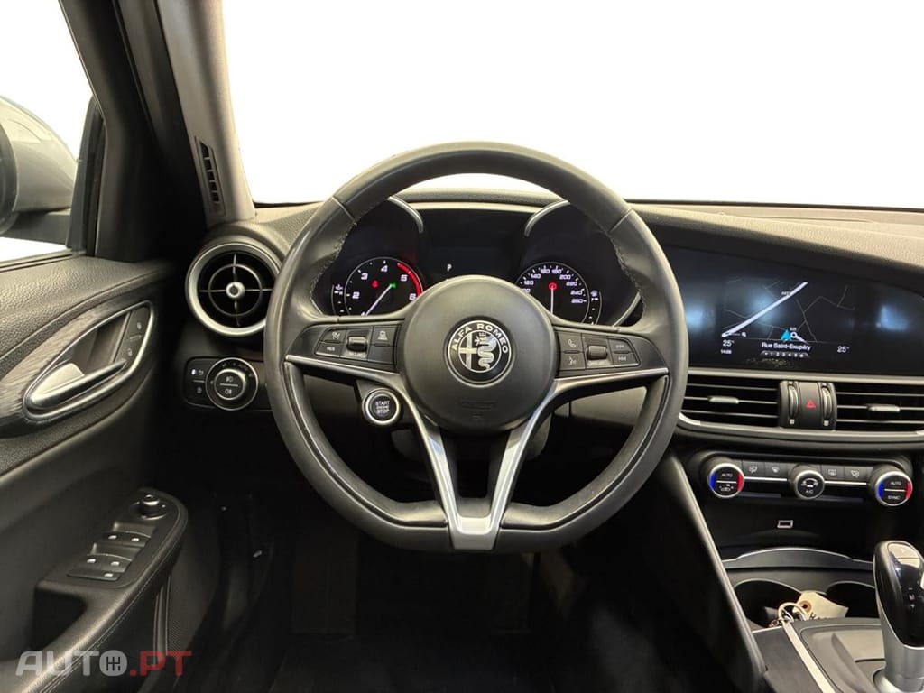 Alfa Romeo Giulia 2.2 D AT8
