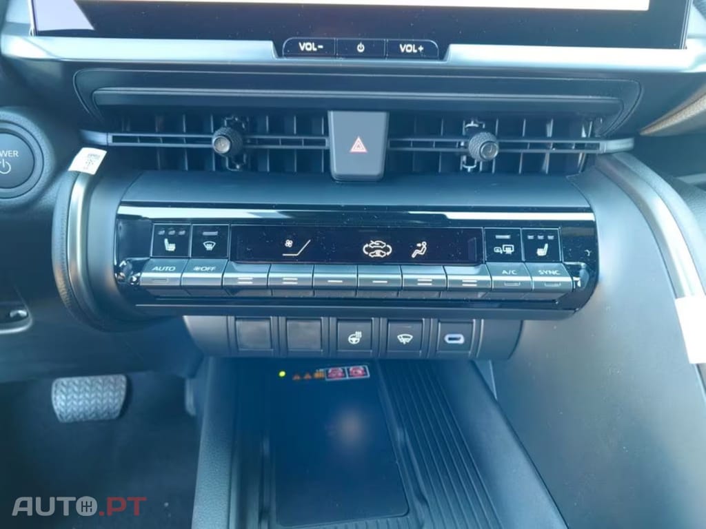 Toyota C-HR 2.0 Plug-in-Hybrid I.V.A DEDUTIVEL 