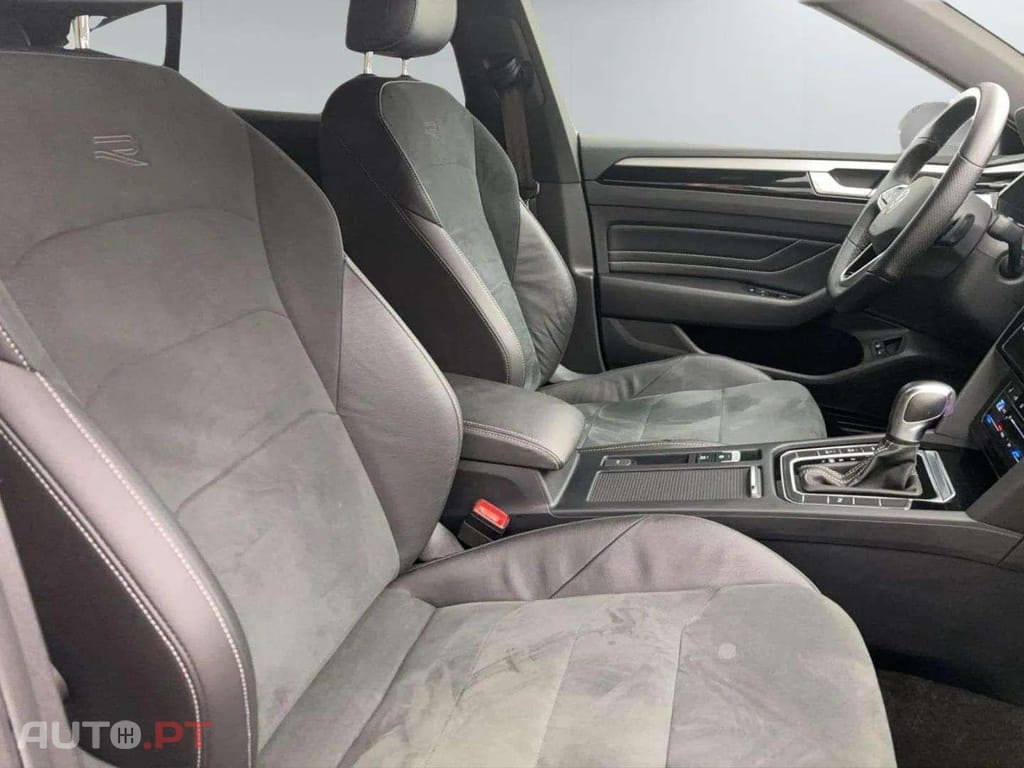 Volkswagen Arteon 1.4 TSI eHybrid DSG R-LINE