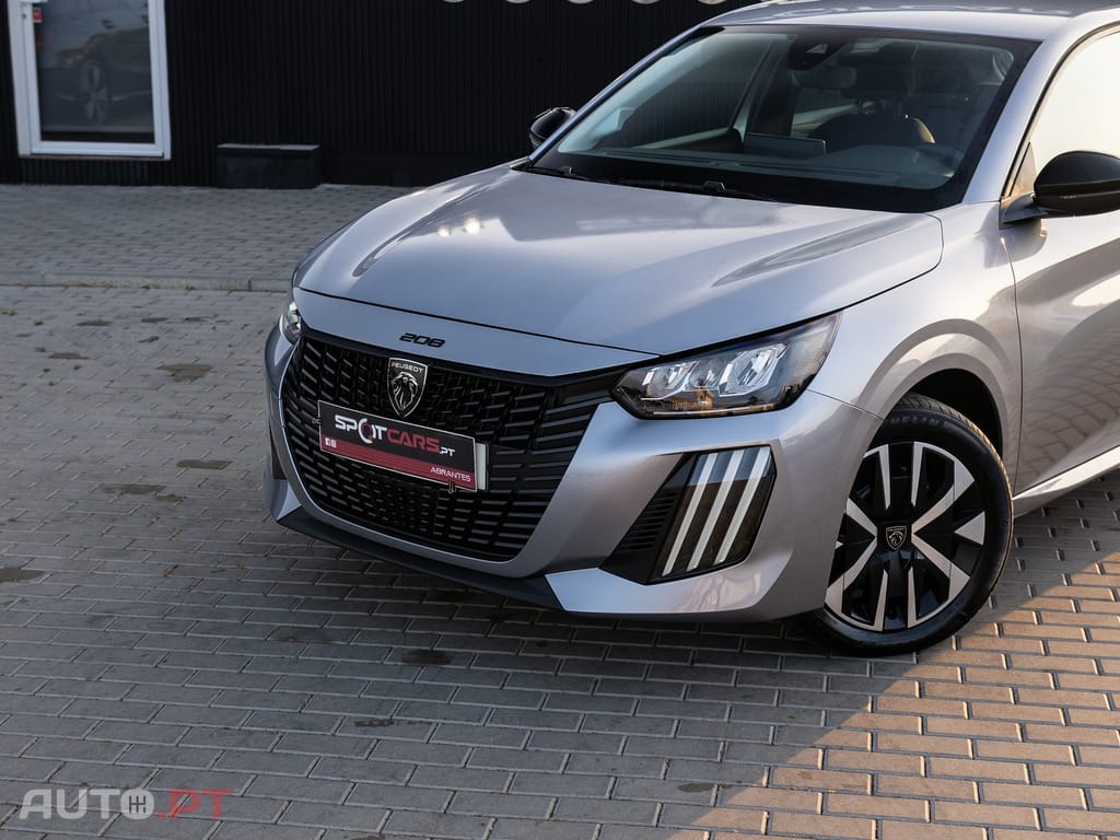 Peugeot E-208 50 kWh Active