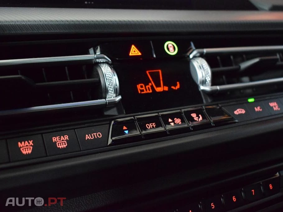 BMW 216 d Pack Desportivo M