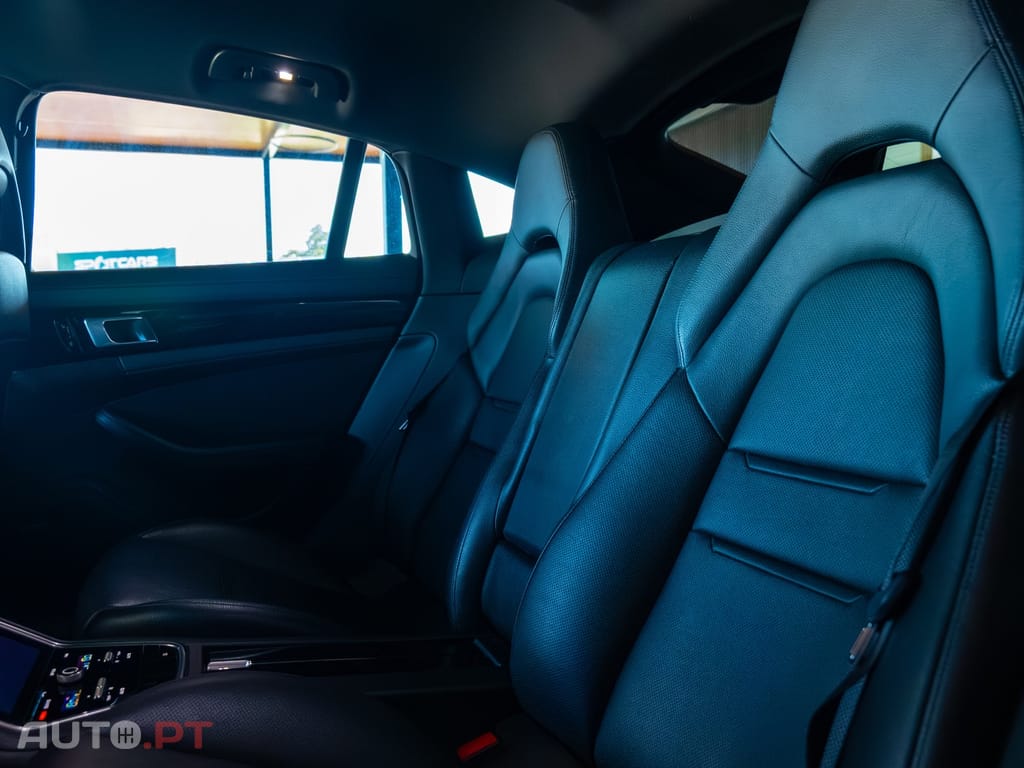 Porsche Panamera 4 Executive