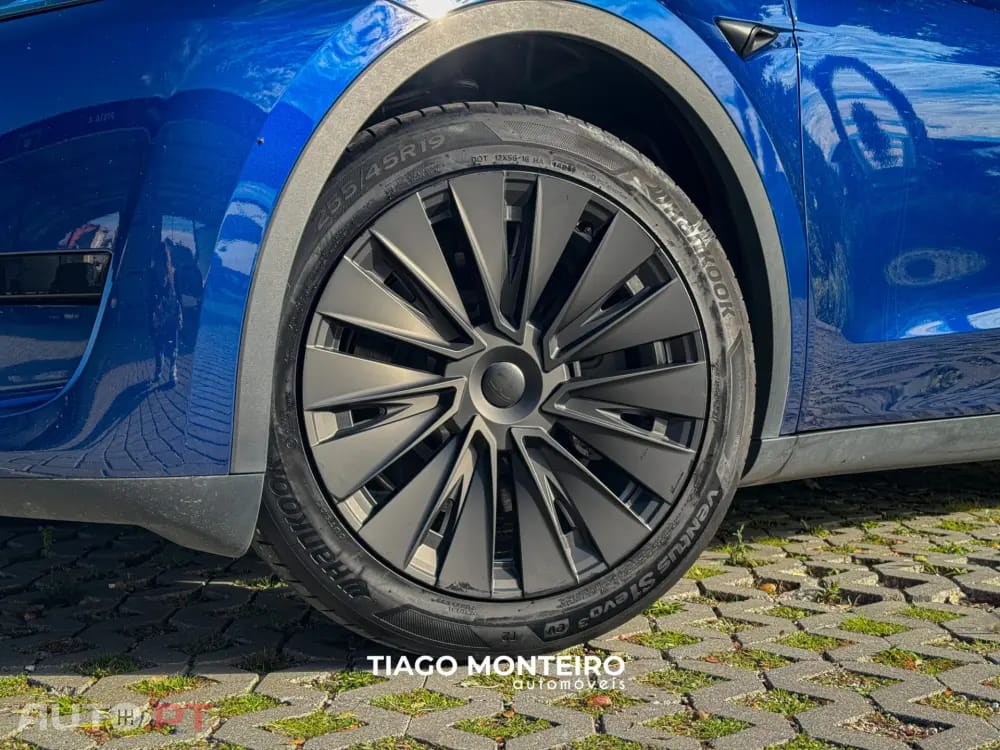 Tesla Model Y Tração Traseira