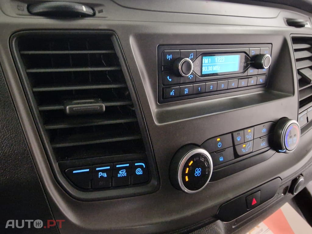 Ford Transit Custom 310L1 2.0 TDCi H1-Tecto Baixo Trend