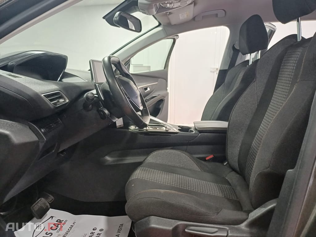 Peugeot 5008 1.5 BlueHDi Allure EAT8