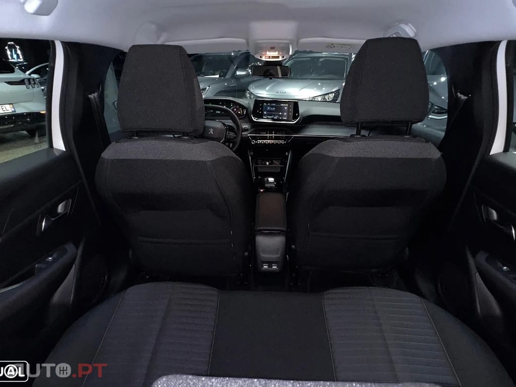 Peugeot E-208 Active Pack
