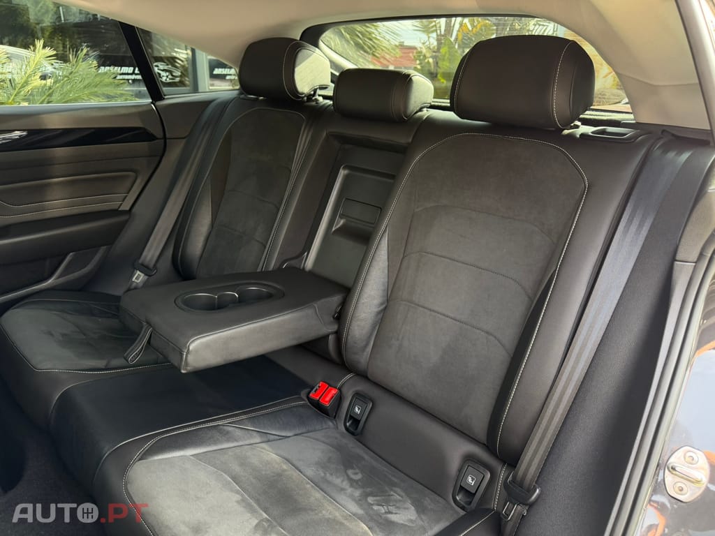Volkswagen Arteon 1.4 TSI eHybrid Elegance