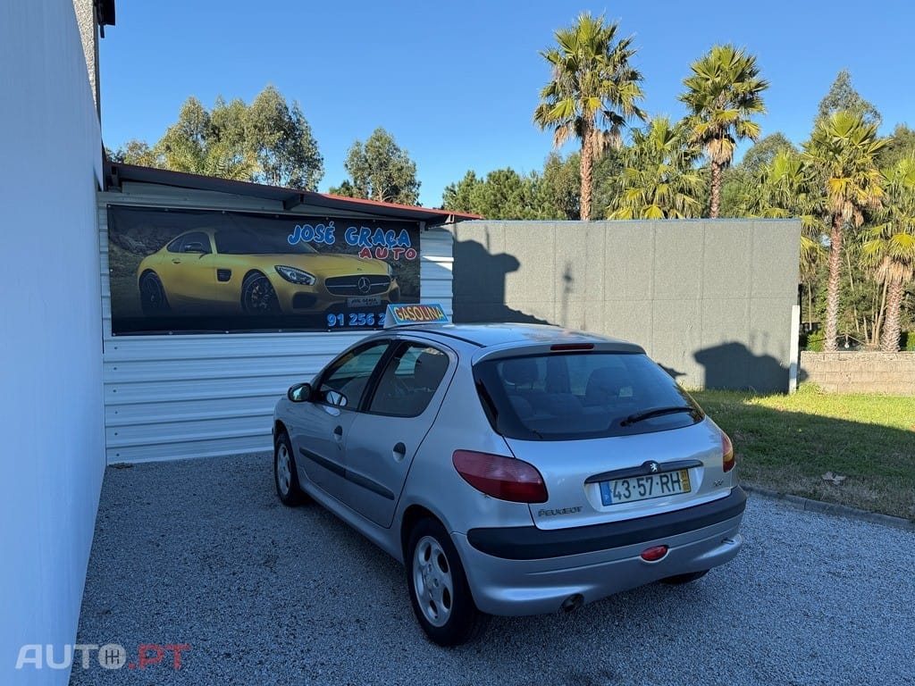 Peugeot 206 1.1 XR