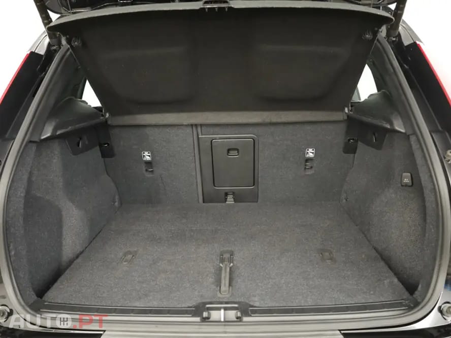 Volvo XC40 1.5 T2 Core Auto