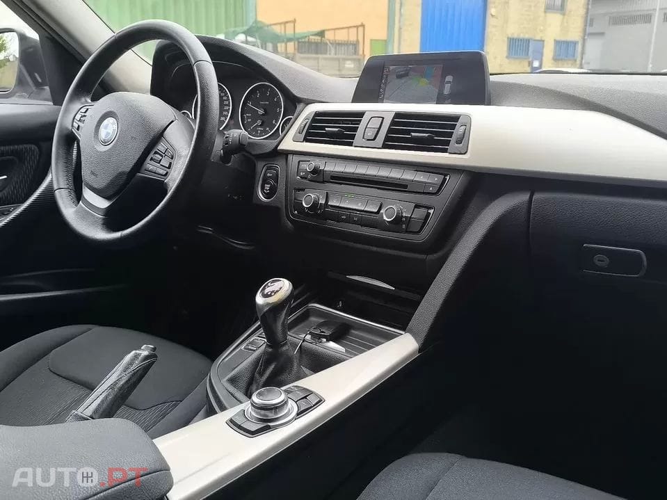 BMW 318 d xDrive Line Luxury