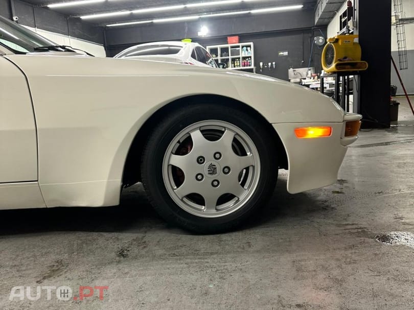 Porsche 944 Targa