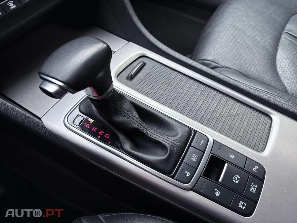 Kia Optima 2.0 CVVT PHEV