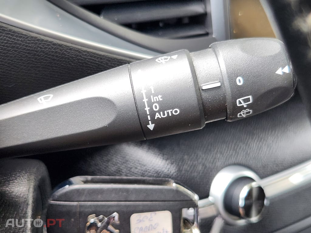 Peugeot 308 1.5 BlueHDi Business Line