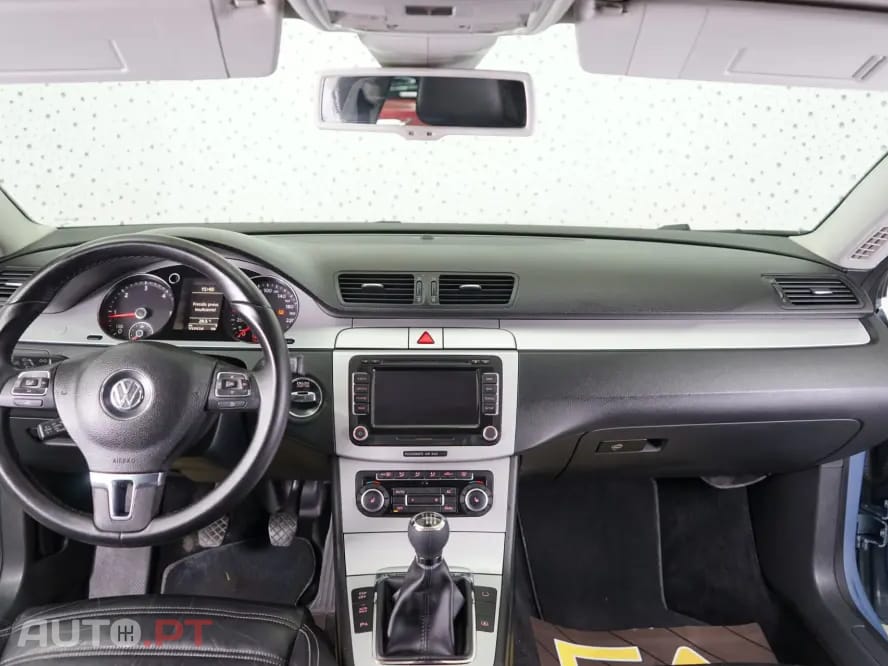 Volkswagen Passat CC 2.0 TDi