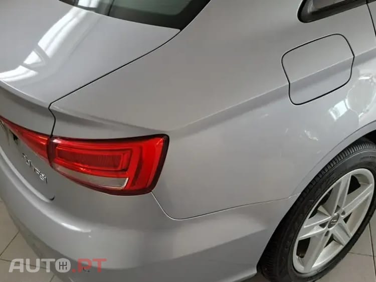 Audi A3 30 TFSI Design S tronic