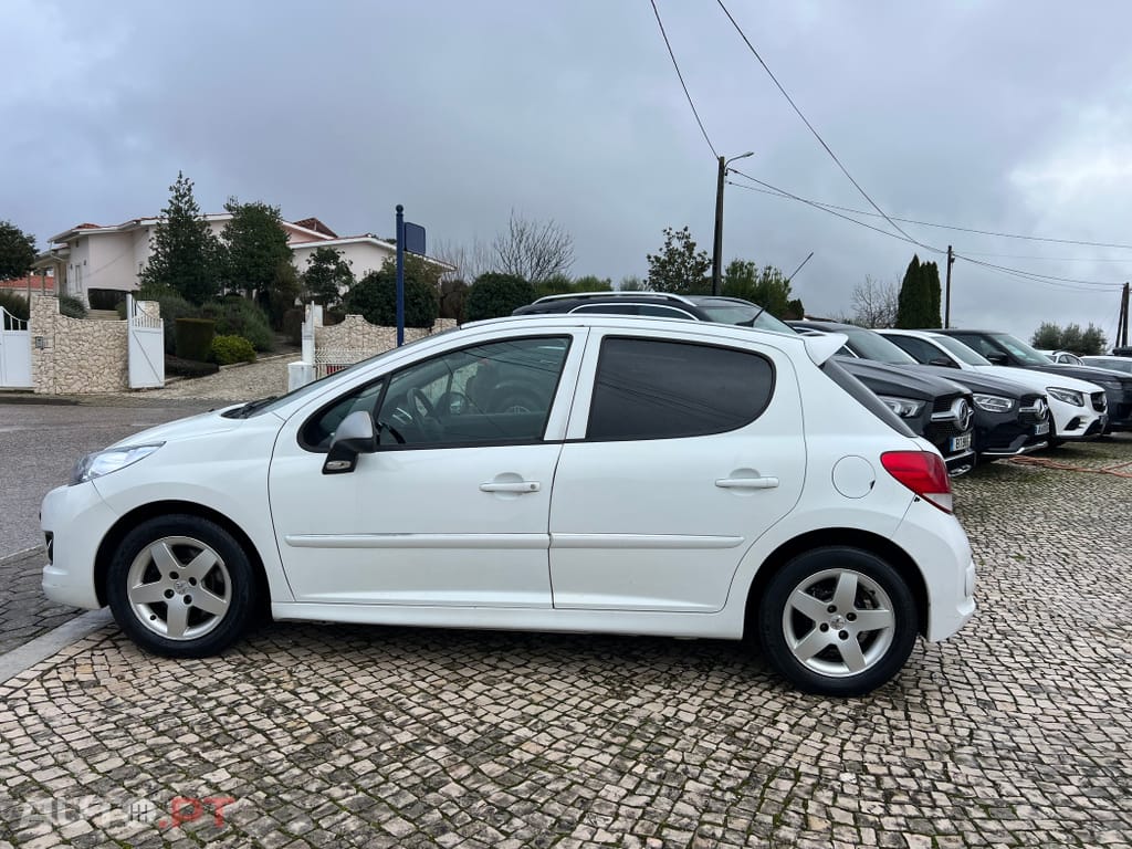 Peugeot 207 1.4 16V Sport