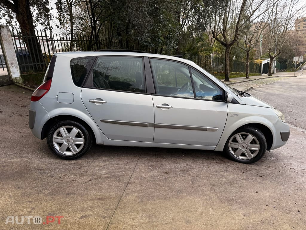 Renault Scénic 1.5dci Teto de abrir 240milkm