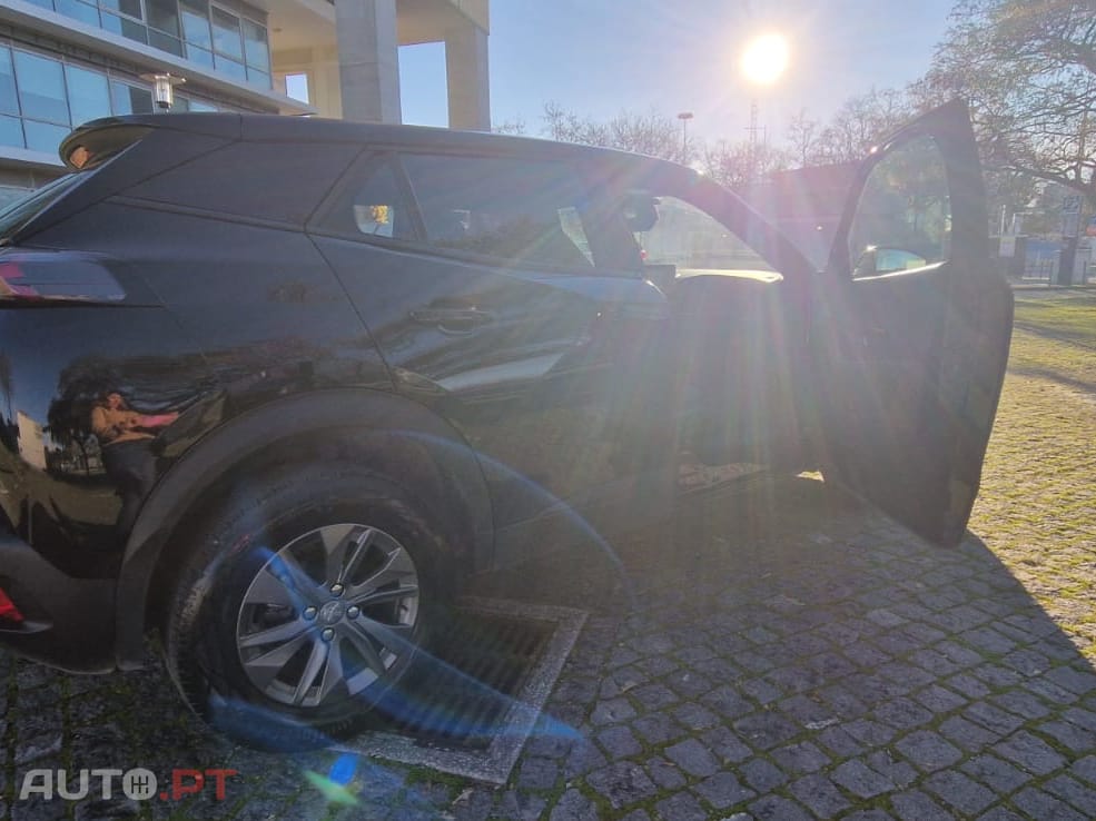 Peugeot 2008 1.2 Active Pack