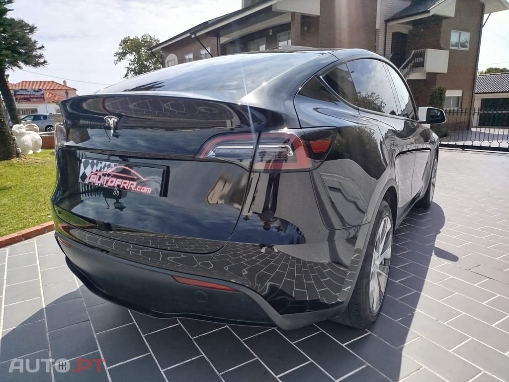 Tesla Model Y Tração Traseira