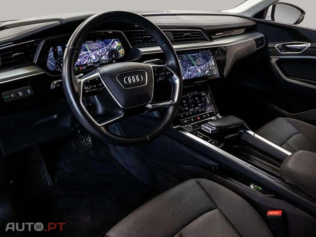 Audi E-Tron I.V.A DEDUTÍVEL 55 ADVANCED