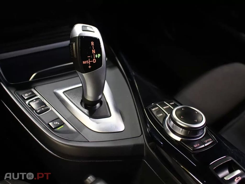 BMW 218 d Cabrio Line Sport Auto