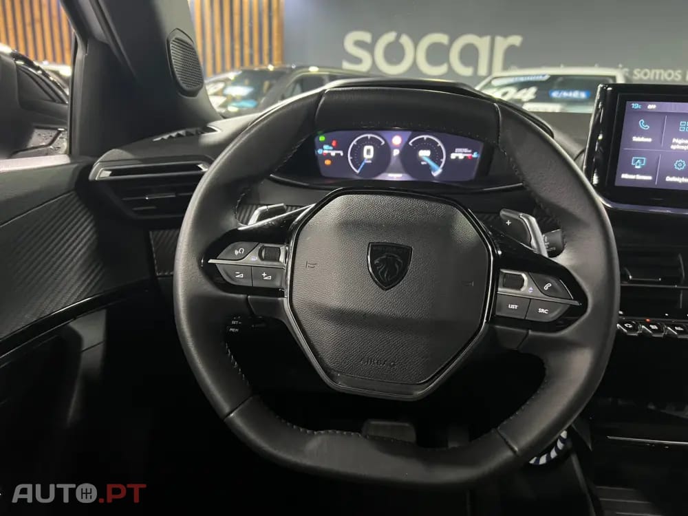Peugeot 2008 1.2 Hybrid Allure e-DCS6