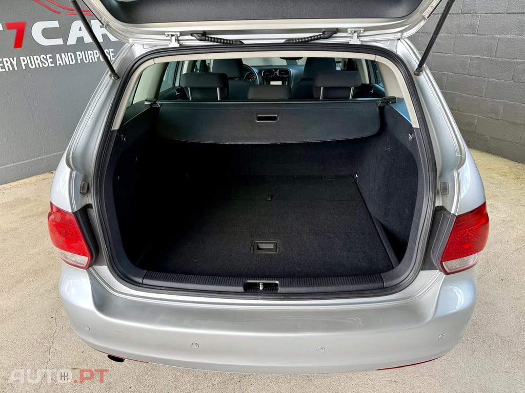 Volkswagen Golf 1.6 TDi Confortline
