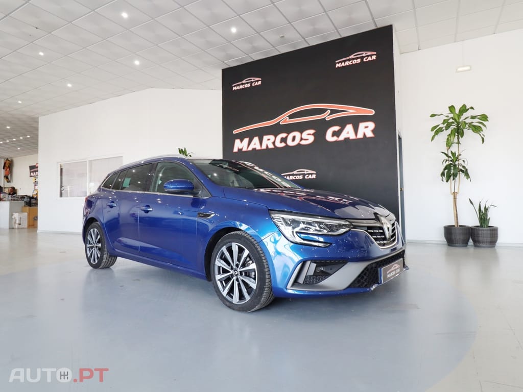 Renault Mégane Sport Tourer 1.5 Blue dCi R.S. Line