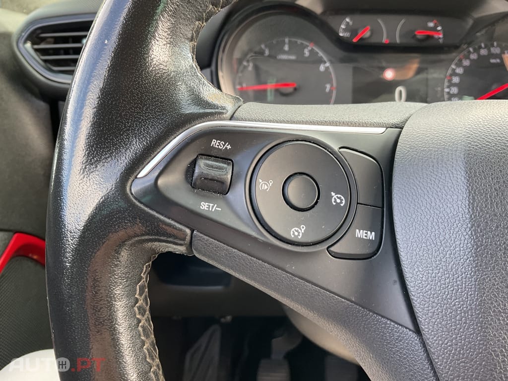 Opel Crossland 1.2 T GS Line