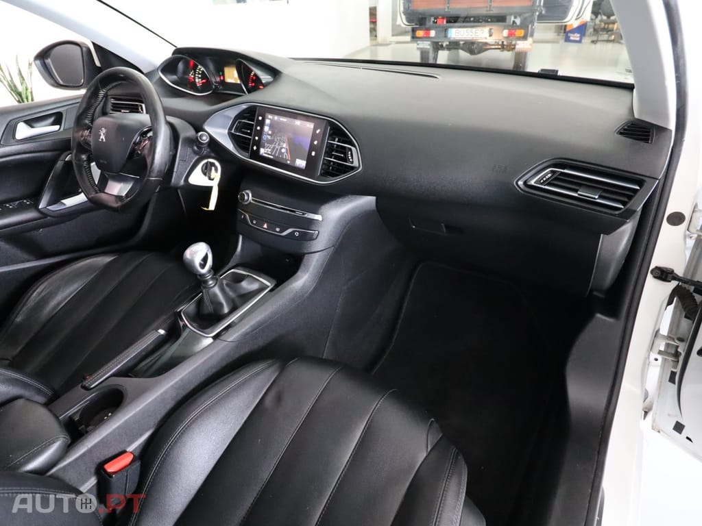 Peugeot 308 SW 1.6 BlueHDi Active