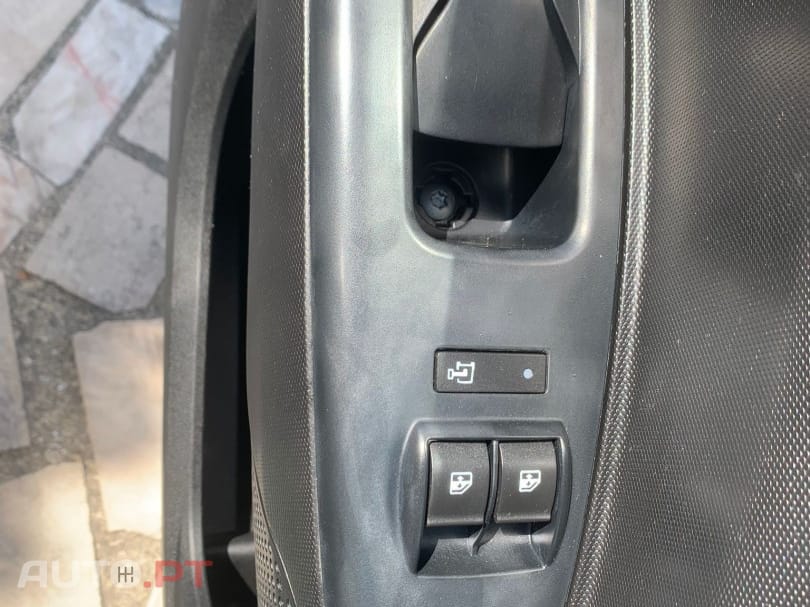 Opel Combo 1.3 CDTi L1H1 — fotografia 8
