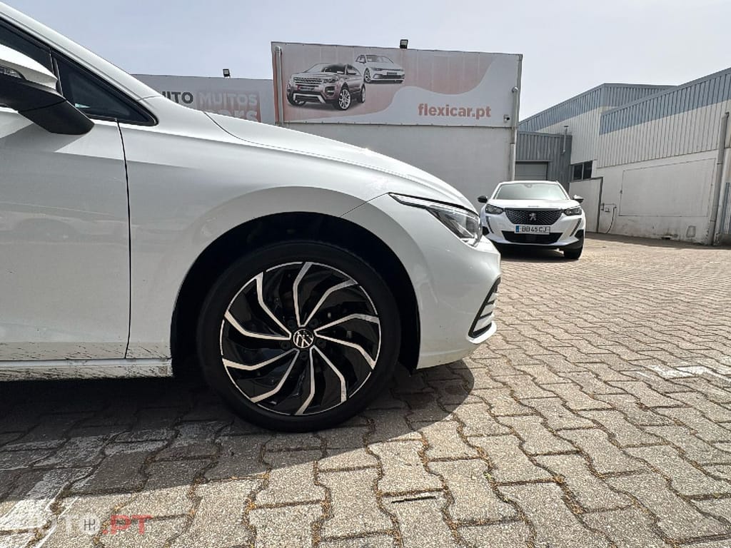 Volkswagen Golf 1.0 TSI Life