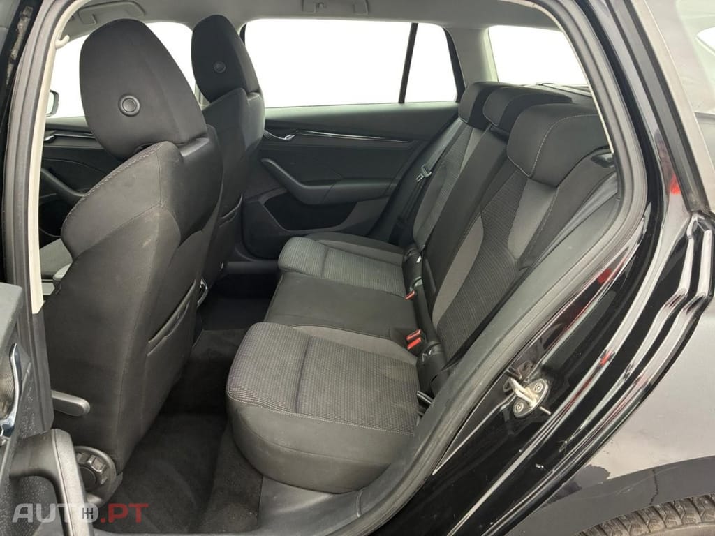 Skoda Octavia Break 2.0 TDI DSG