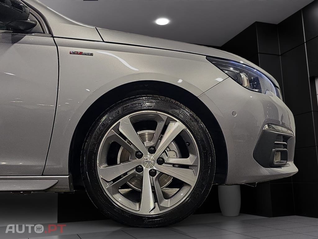 Peugeot 308 SW 1.2 PureTech GT Line EAT8