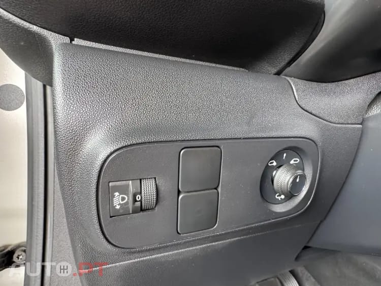 Citroen C3 1.2 PureTech C-Series