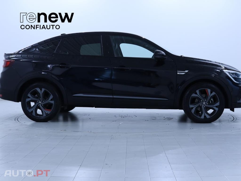 Renault Arkana 1.6 E-Tech R.S.Line